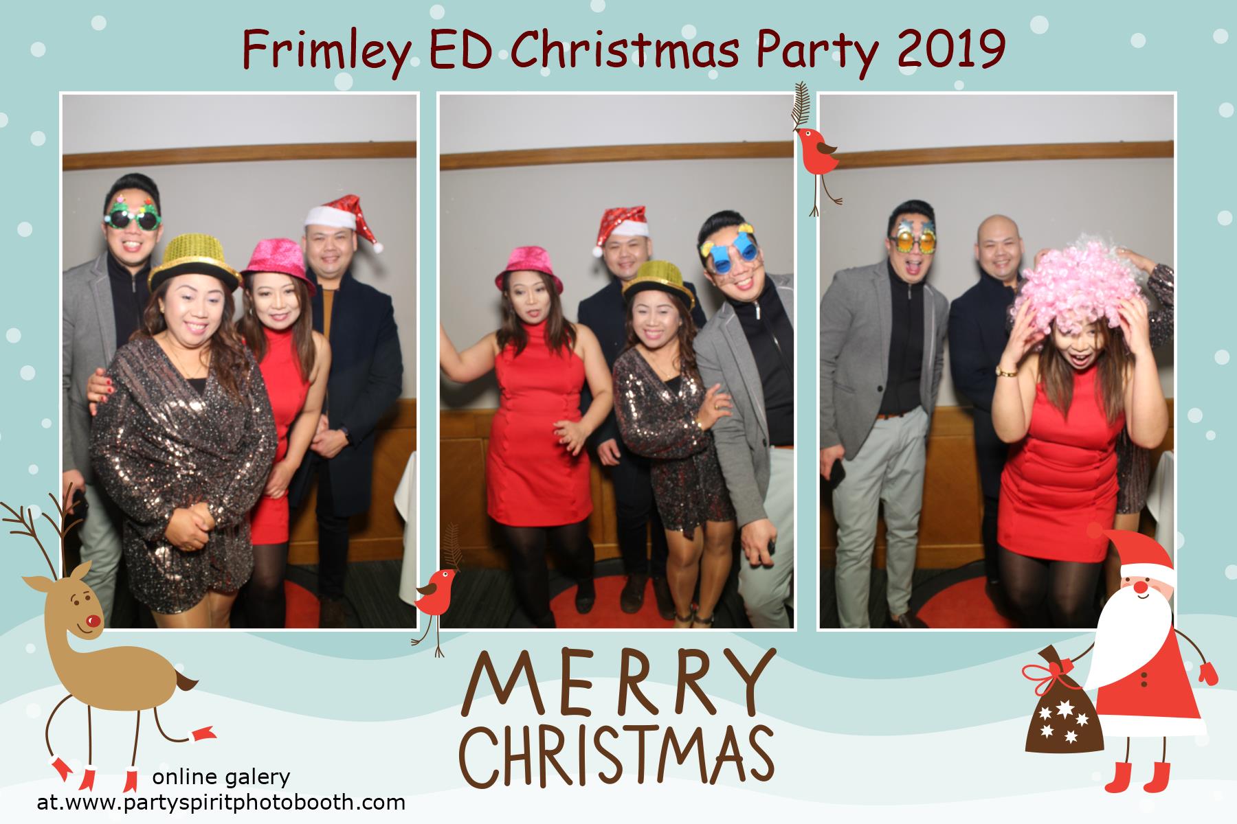 Christmas Party | View more photos from the event at gallery.partyspiritphotobooth.com/u/PartySpiritPhotoBooth/Christmas-Party-1
